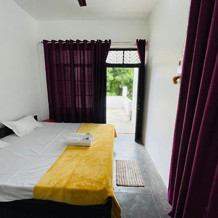 Shree Balaji Homestay Ayodhya Exteriör bild