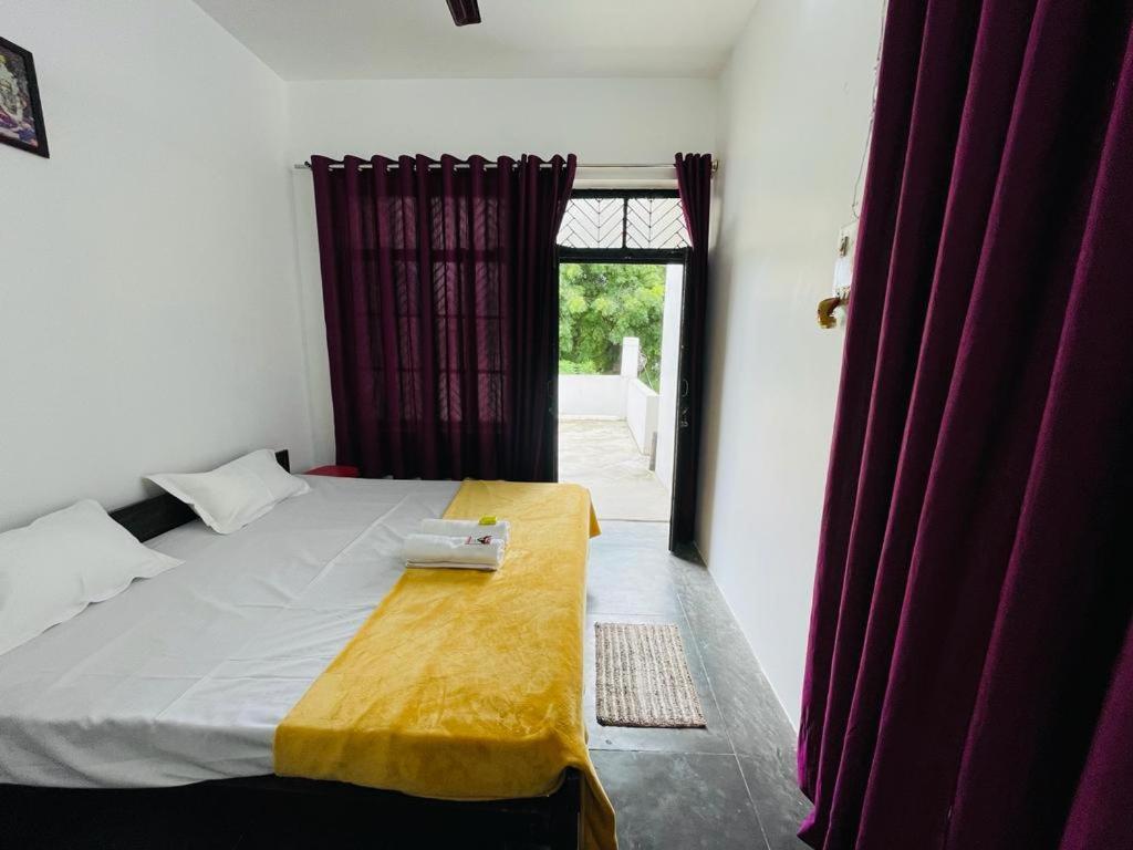 Shree Balaji Homestay Ayodhya Exteriör bild