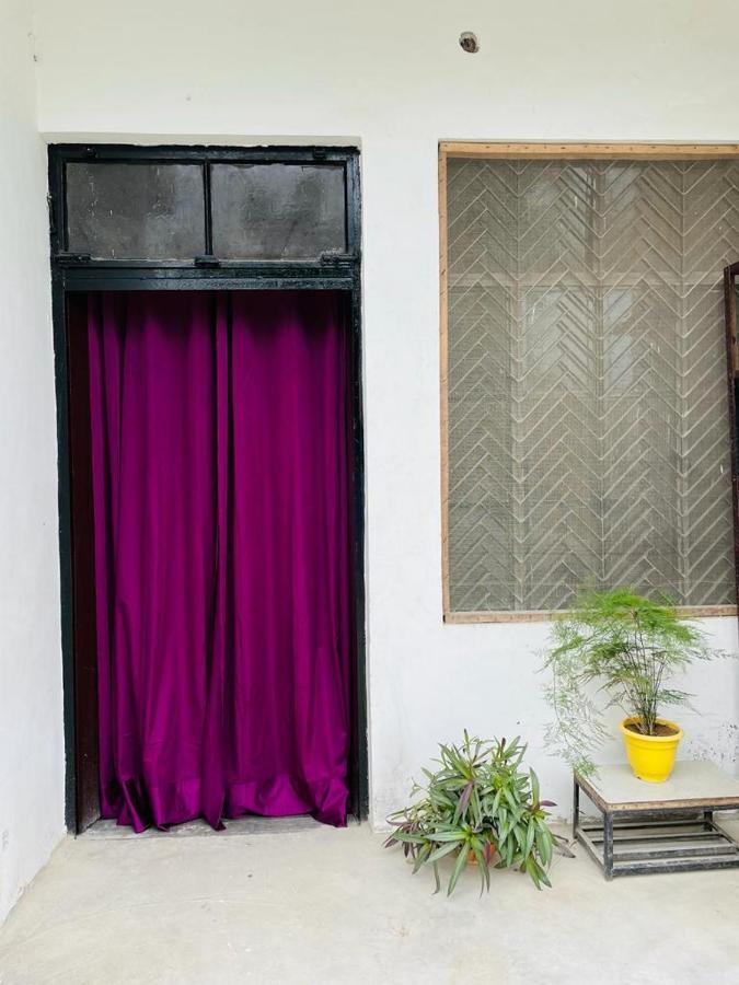 Shree Balaji Homestay Ayodhya Exteriör bild