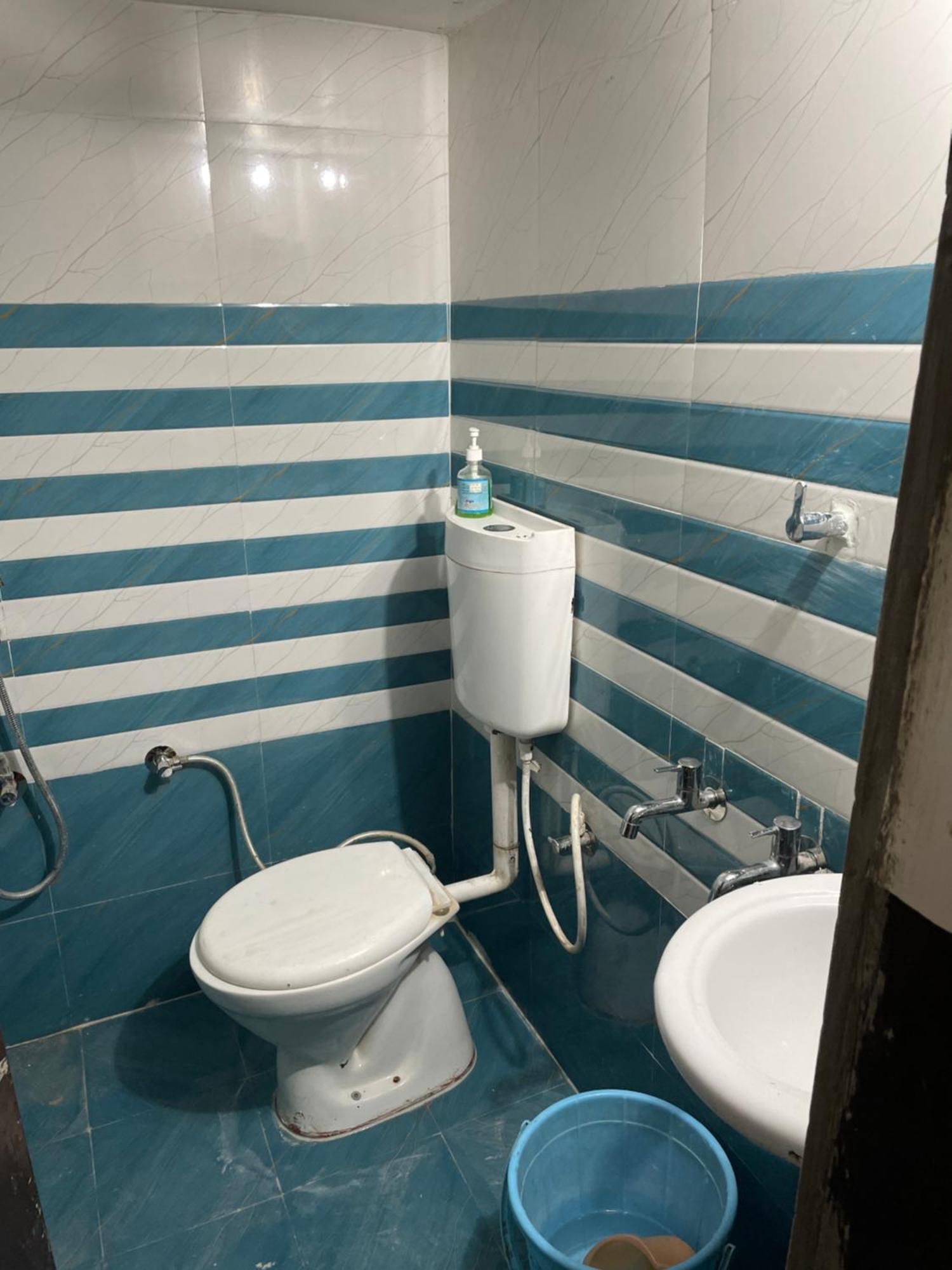 Shree Balaji Homestay Ayodhya Exteriör bild