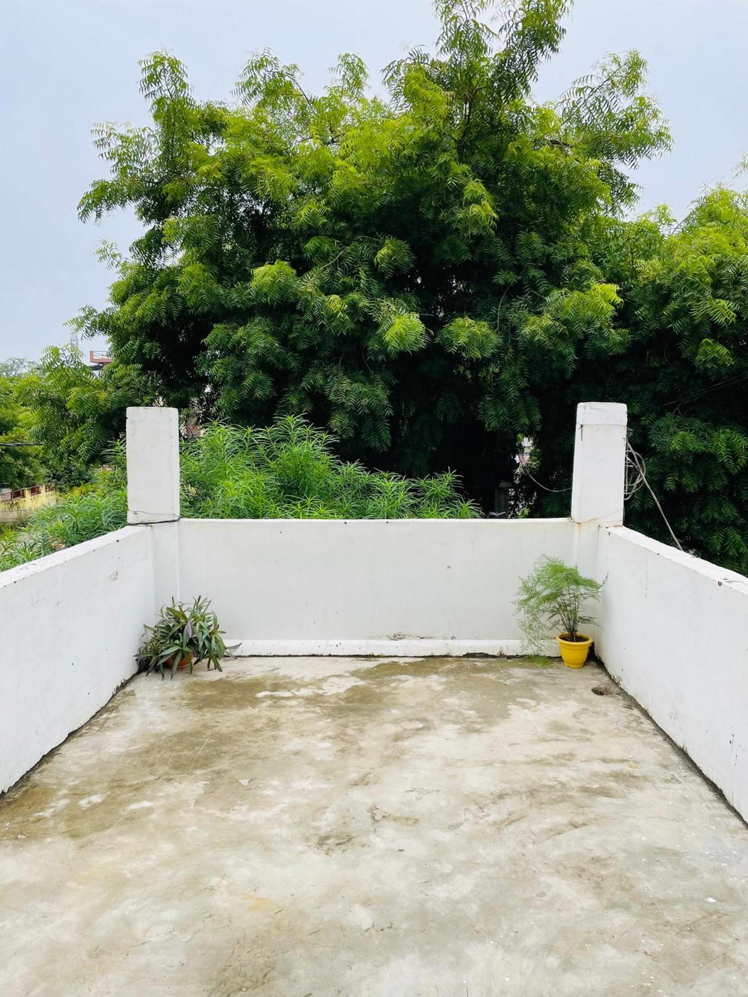 Shree Balaji Homestay Ayodhya Exteriör bild